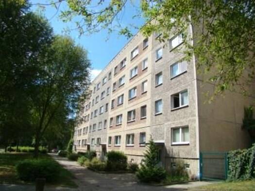 Wohnung zur Miete 240 € 2 Zimmer 46,1 m² 3. Geschoss frei ab sofort Pablo-Neruda-Ring 59 Neustrelitz Neustrelitz 17235