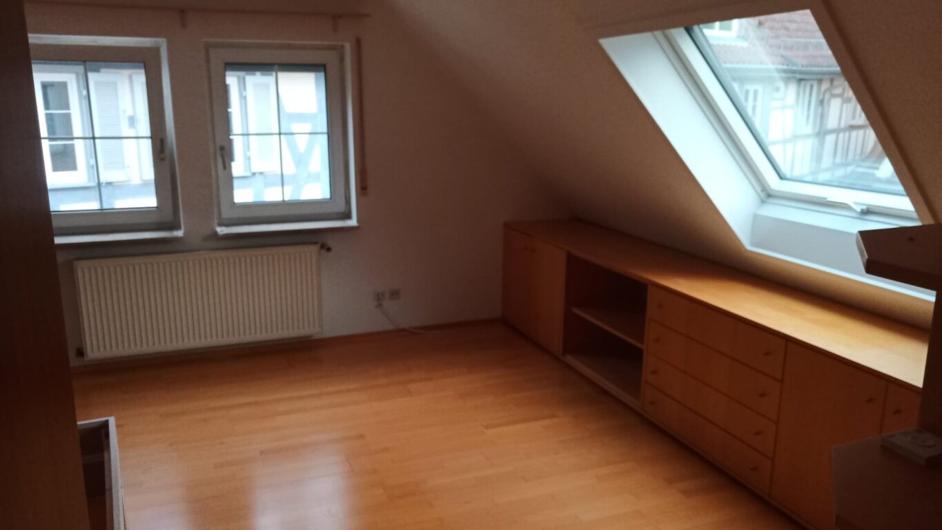 Maisonette zur Miete 1.100 € 3,5 Zimmer 86 m²<br/>Wohnfläche EG<br/>Geschoss ab sofort<br/>Verfügbarkeit Pfarrstraße 4 Kernstadt Leonberg 71229