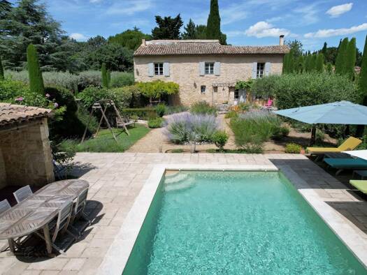 Einfamilienhaus zum Kauf 1.295.000 € 10 Zimmer 241,4 m² 1.662 m² Grundstück UZES 30700