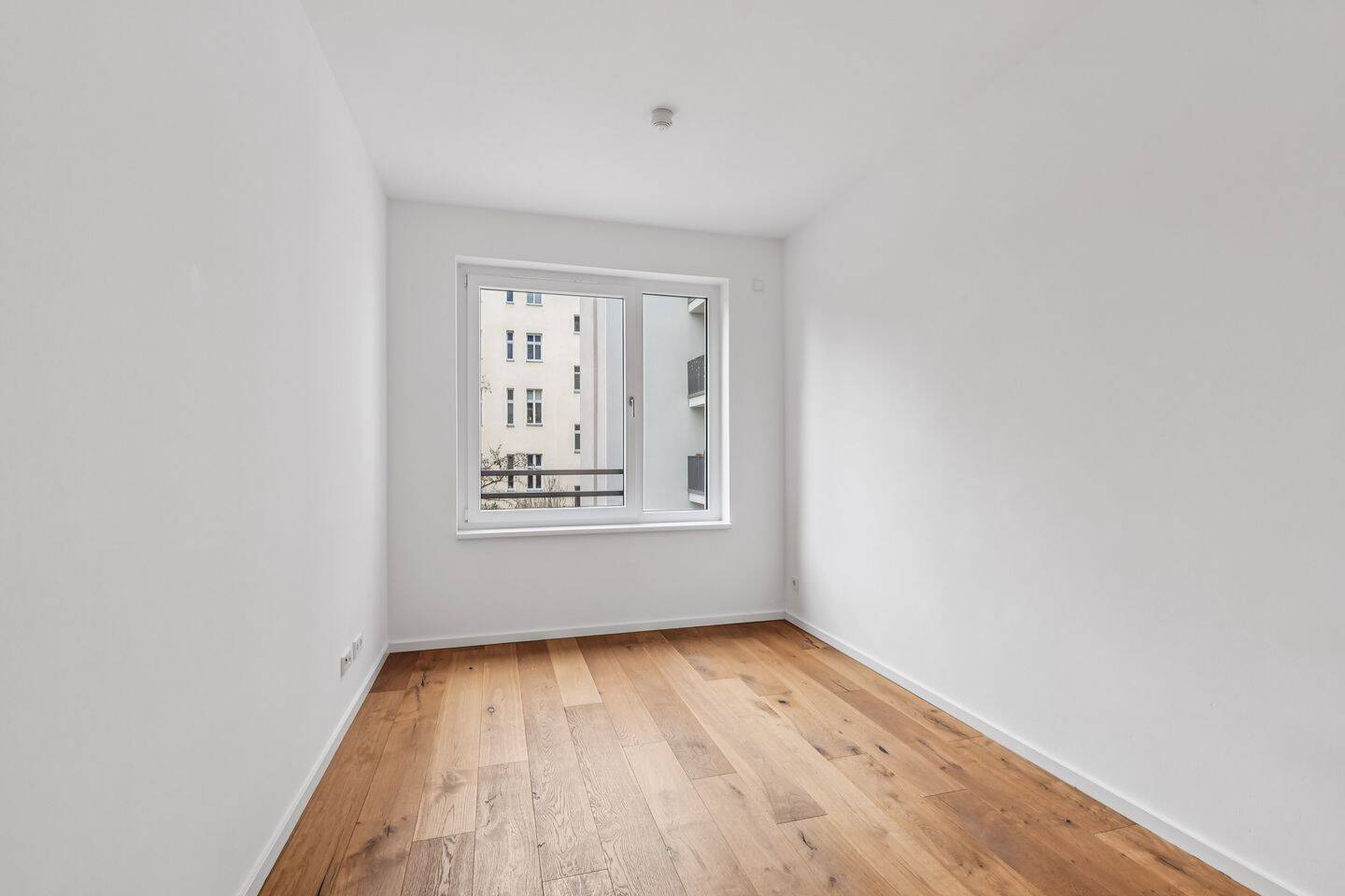 Studio zur Miete - Widok 2