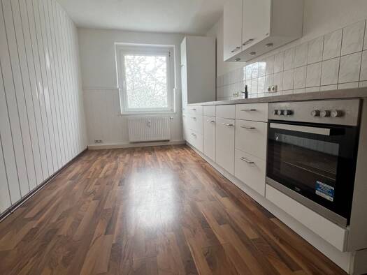Wohnung zur Miete 280 € 2 Zimmer 52,2 m² 1. Geschoss frei ab sofort Seifhennersdorfer Str. 28a Neugersdorf Ebersbach-Neugersdorf 02727