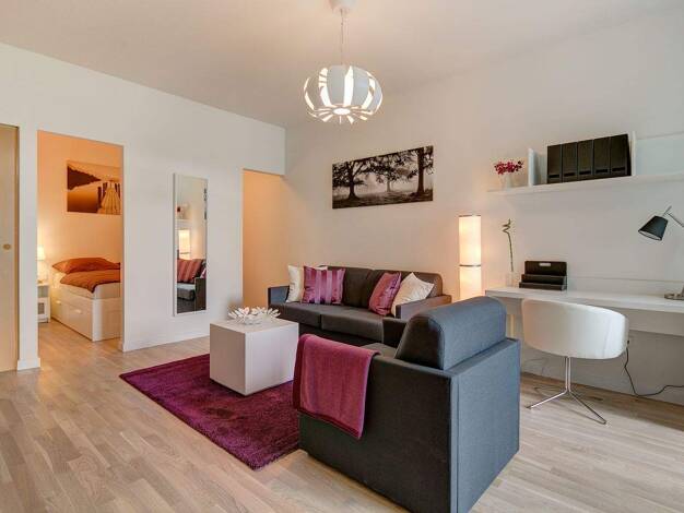 Wohnung zum Kauf 575.000 € 1,5 Zimmer 55,7 m² 3. Geschoss frei ab sofort Bogenhausen München 81677