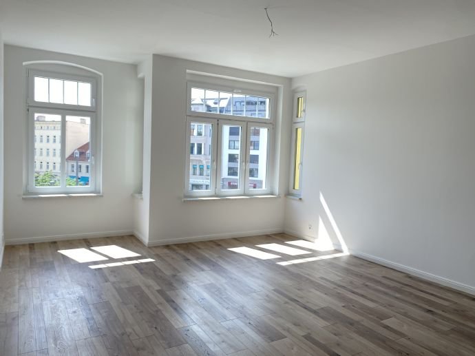 Wohnung zur Miete 1.463 € 4 Zimmer 133 m²<br/>Wohnfläche 4.<br/>Geschoss 01.12.2024<br/>Verfügbarkeit Am Steintor 17 Nördliche Innenstadt Halle (Saale) 06112