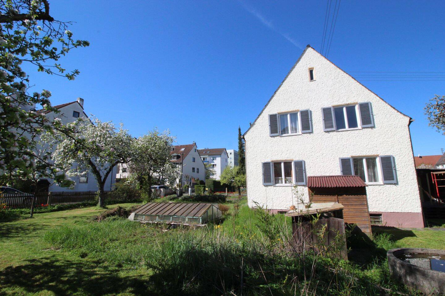 Einfamilienhaus zum Kauf - Mehr
