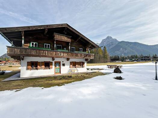 Bauernhaus zur Miete 4.900 € 285 m² Sankt Ulrich am Pillersee 6393
