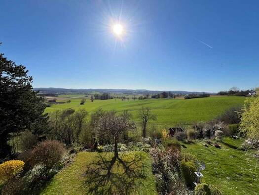 Doppelhaushälfte zum Kauf 298.000 € 4 Zimmer 114 m² 417 m² Grundstück Mangersreuth Kulmbach 95326