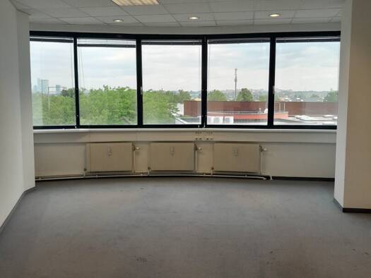 Büro zur Miete 8,87 € 423 m² Bürofläche Liesing 1230