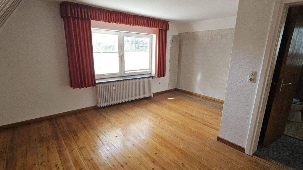 Einfamilienhaus zum Kauf 199.000 € 2,5 Zimmer 97 m² 609 m² Grundstück Mildstedt 25866