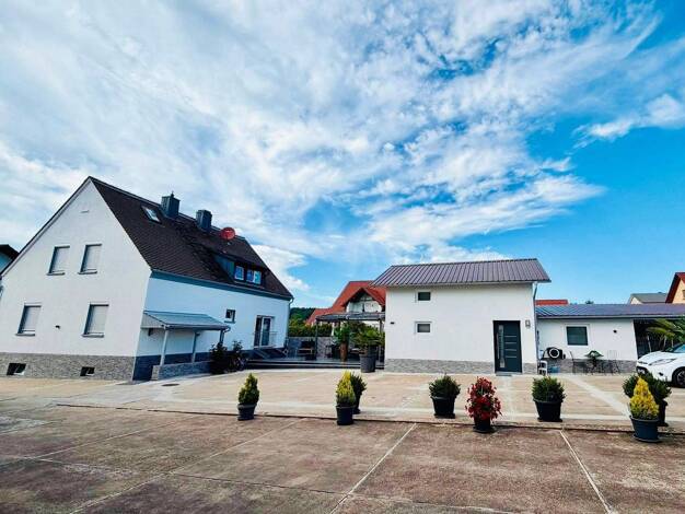 Mehrfamilienhaus zum Kauf provisionsfrei 489.000 € 8 Zimmer 219 m² 1.110 m² Grundstück Unterhaid Oberhaid 96173