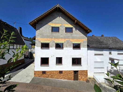 Haus zum Kauf 155.000 € 7 Zimmer 206 m² 489 m² Grundstück frei ab sofort Biebernheim Sankt Goar 56329