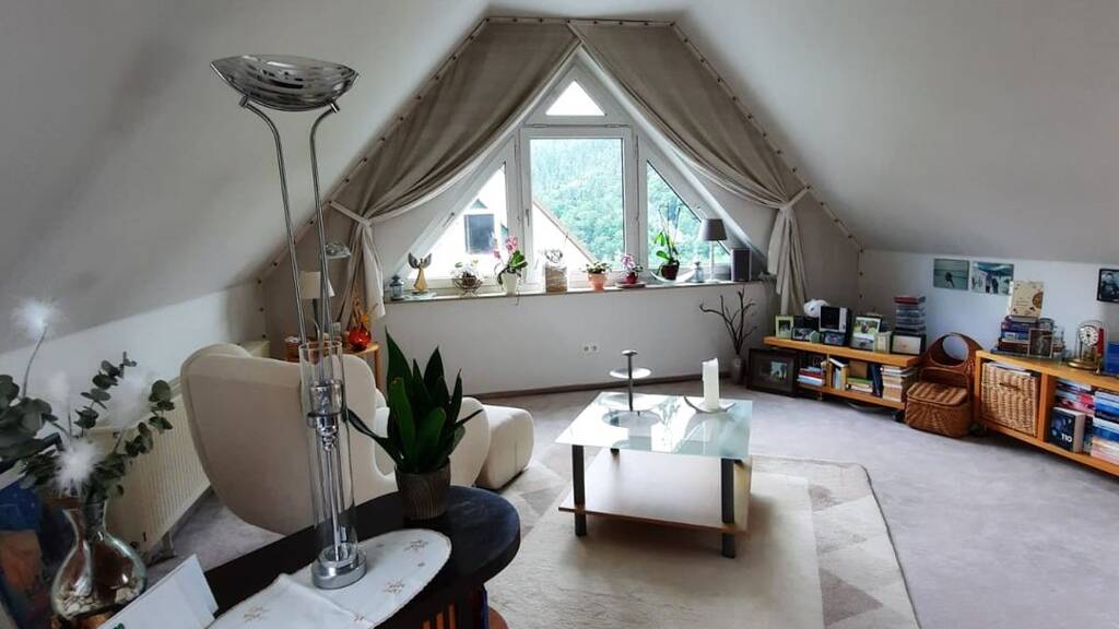 Maisonette zur Miete 945 € 5 Zimmer 126 m² 4. Geschoss Aue 08280