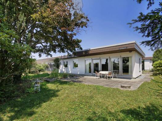 Bungalow zum Kauf 670.000 € 5 Zimmer 162 m² 770 m² Grundstück Schwieberdingen Schwieberdingen 71701