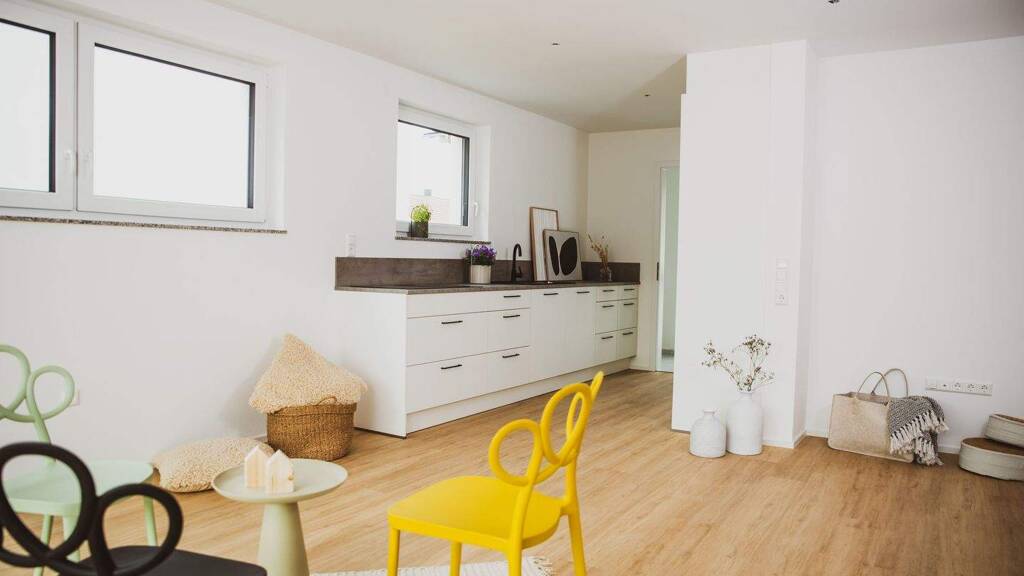 Terrassenwohnung zur Miete 1.330 € 4,5 Zimmer 115 m² EG Nendingen Tuttlingen 78532