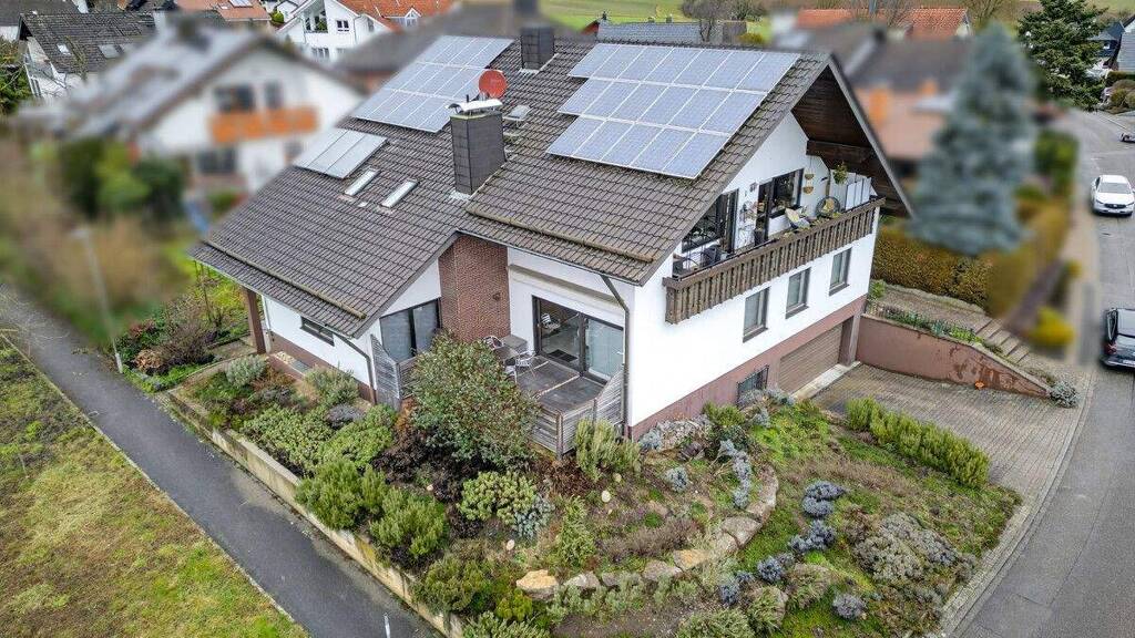 Haus zum Kauf 8 Zimmer 248 m² 597 m² Grundstück Singen Remchingen / Singen 75196