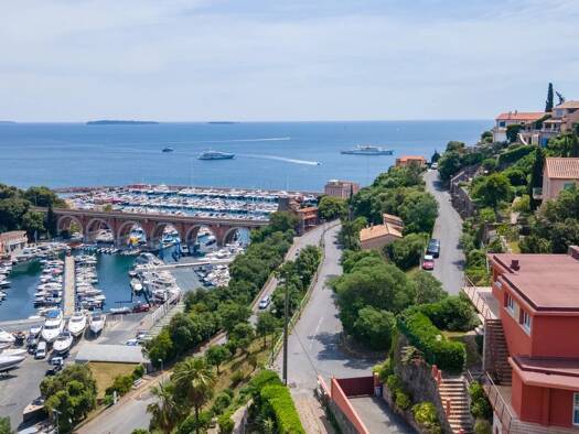 Einfamilienhaus zum Kauf 995.000 € 6 Zimmer 145 m² 1.336 m² Grundstück Théoule-sur-Mer 06590