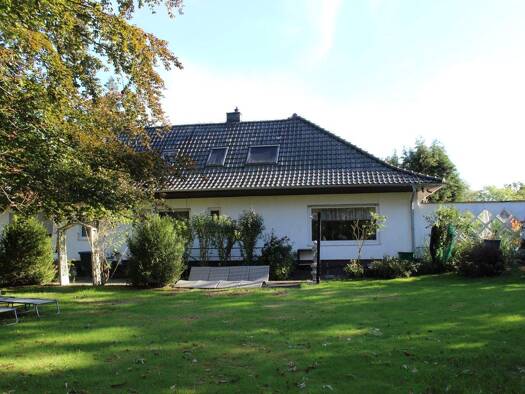 Bungalow zum Kauf 599.000 € 7 Zimmer 280 m² 4.200 m² Grundstück Bücken 27333
