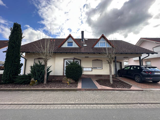 Wohnung zur Miete 1.150 € 3 Zimmer 116 m² EG Mechenhard Erlenbach am Main / Mechenhard 63906