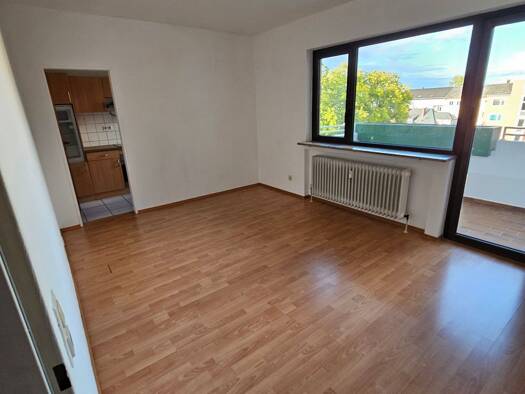 Wohnung zur Miete 700 € 2 Zimmer 47 m² 4 Geschosse frei ab 15.09.2026 Niederrad Süd 60528