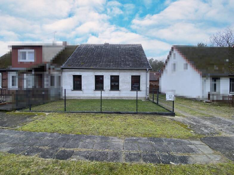 Doppelhaushälfte zum Kauf provisionsfrei 269.000 € 2 Zimmer 93,9 m² 2.706 m² Grundstück Burow Großwoltersdorf OT Burow 16775