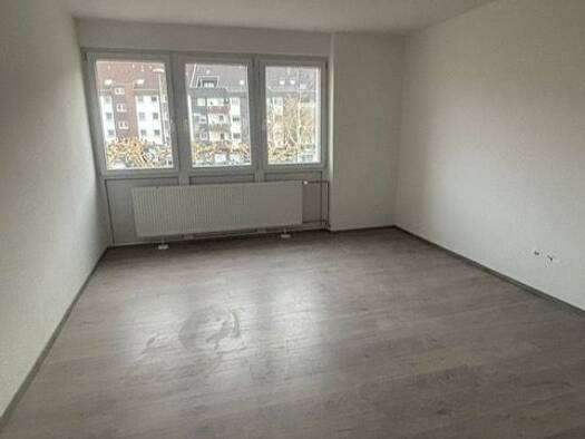 Wohnung zur Miete 600 € 2 Zimmer 55 m² Geschoss 1/3 frei ab sofort Alt-Saarbrücken Saarbrücken 66117