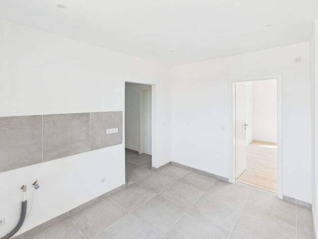 Wohnung zur Miete 420 € 3 Zimmer 65 m² Schulstraße 7 Wehrstedt Halberstadt 38820
