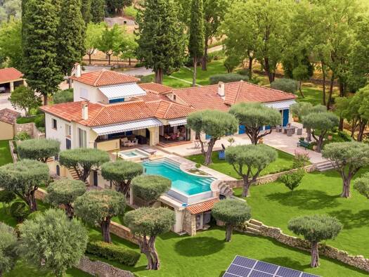 Einfamilienhaus zum Kauf 4.590.000 € 10 Zimmer 430 m² 34.000 m² Grundstück Centre Ville Nord Grasse 06130