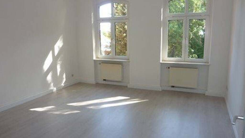 Wohnung zur Miete 410 € 4 Zimmer 81,8 m² 2. Geschoss frei ab sofort Am Krug 3 Weißenfels 06667