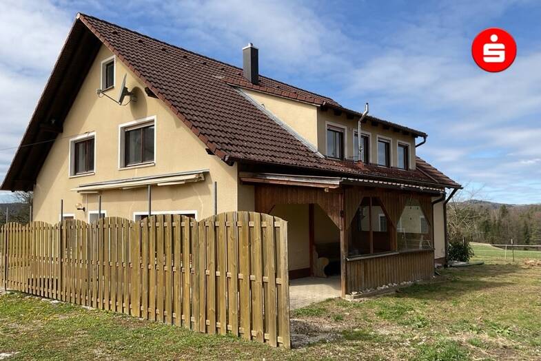 Bauernhaus zur Miete 1.520 € 7 Zimmer 190 m² 1.200 m² Grundstück frei ab sofort Hellberg Weigendorf 91249