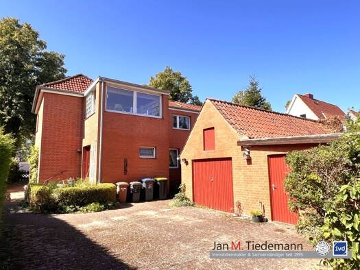 Doppelhaushälfte zum Kauf 399.000 € 6 Zimmer 133 m² 1.076 m² Grundstück Groß Grönau 23627