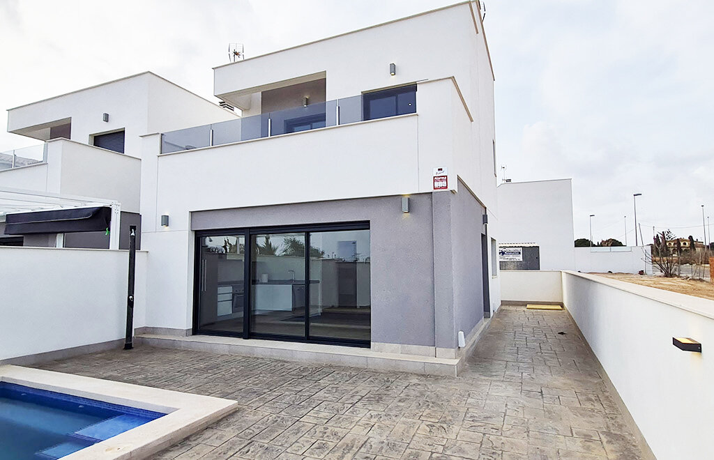 Villa zum Kauf 349.900 € 6 Zimmer 117,3 m²<br/>Wohnfläche 150 m²<br/>Grundstück Orihuela Costa