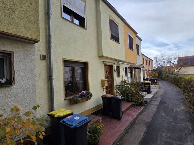 Reihenmittelhaus zum Kauf provisionsfrei 380.000 € 5 Zimmer 97 m² 140 m² Grundstück Esch/Auweiler Chorweiler 50765
