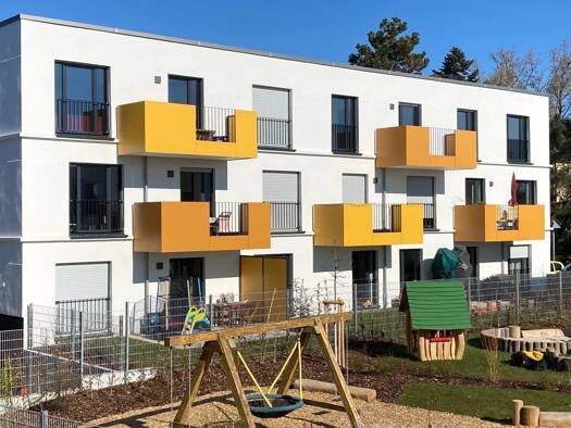 Wohnung zur Miete 1.400 € 4 Zimmer 99,8 m² 3. Geschoss frei ab sofort Gabelsberger Platz Rüsselsheim Rüsselsheim am Main 65428