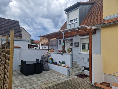 Doppelhaushälfte zum Kauf 188.900 € 4 Zimmer 69,2 m² 344 m² Grundstück frei ab 01.03.2025 Gunzenhausen Gunzenhausen 91710