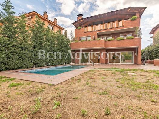 Haus zum Kauf 4.500.000 € 800 m² 300 m² Grundstück Sant Just Desvern 08960