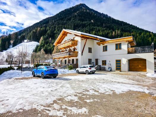 Hotel zum Kauf 9 Zimmer 28 Betten 1.037 m² Grundstück Gries im Sellrain 6182