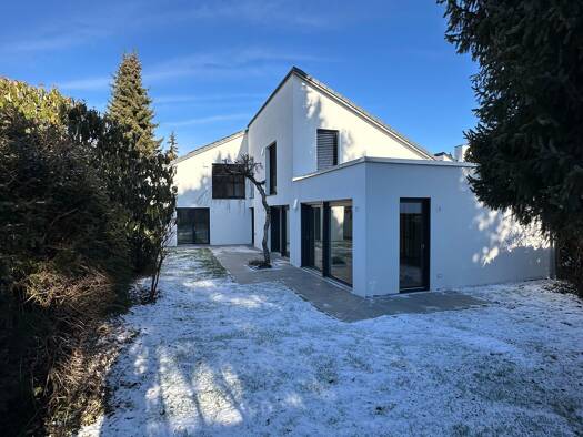 Einfamilienhaus zur Miete 4.950 € 8 Zimmer 220 m² 566 m² Grundstück frei ab sofort Trudering-Riem München 81827