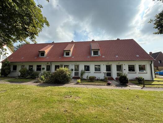 Reihenmittelhaus zum Kauf als Kapitalanlage geeignet 89.000 € 3 Zimmer 46 m² Bredstedt 25821