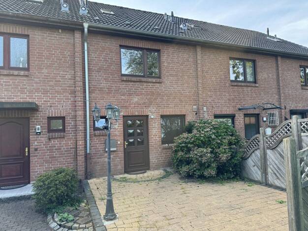 Reihenmittelhaus zum Kauf provisionsfrei 355.000 € 3 Zimmer 107 m² 201 m² Grundstück Bornholmer Kehre 20 Ellerau 25479