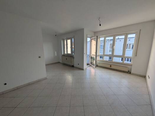 Wohnung zur Miete 1.000 € 2,5 Zimmer 64 m² Geschoss 2/3 frei ab 01.04.2026 Böblingen 71032