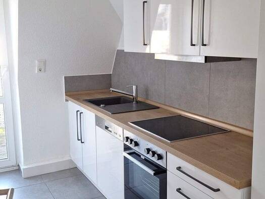 Wohnung zur Miete 350 € 2 Zimmer 65 m² frei ab sofort Margaretenstrasse 48 Hilbersdorf Chemnitz 09131