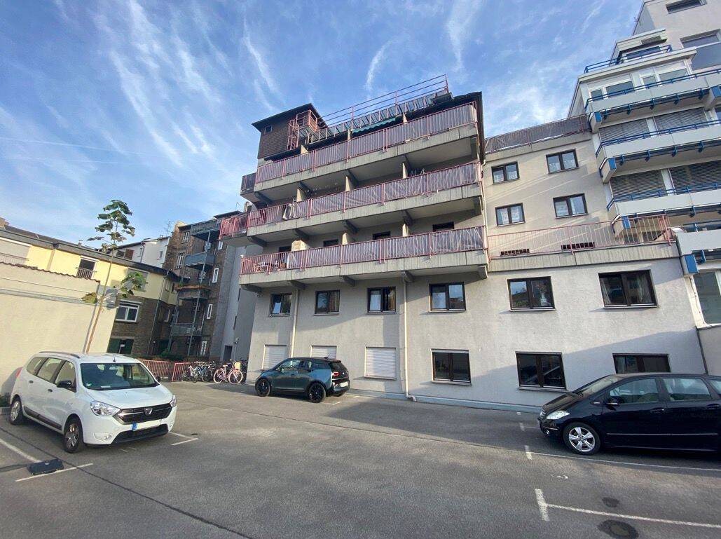 Vollsanierte und möblierte Stilvolle 1-Raum-Wohnung mit schöner Innenausstattung – Heinrich-Lanz-Straße, 68165 Mannheim – Vorschaubild 10