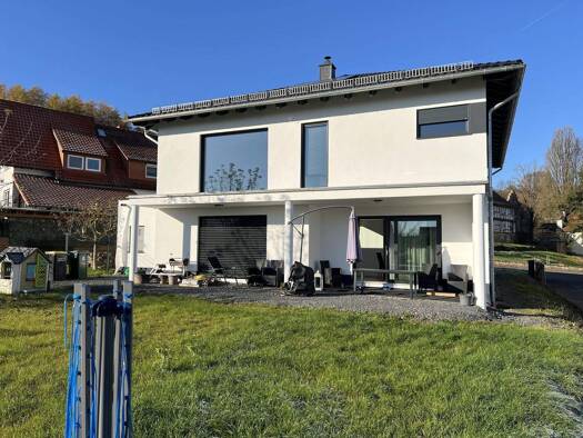 Einfamilienhaus zum Kauf 537.000 € 5 Zimmer 239 m² 777 m² Grundstück frei ab sofort Veckerhagen Reinhardshagen 34359