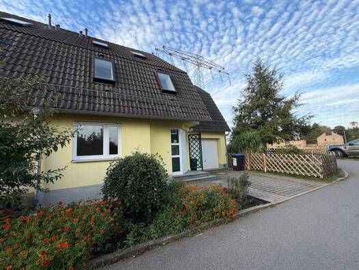 Reihenendhaus zum Kauf 305.000 € 5 Zimmer 147,1 m² 312 m² Grundstück frei ab 01.11.2026 Röhrsdorf Chemnitz 09247