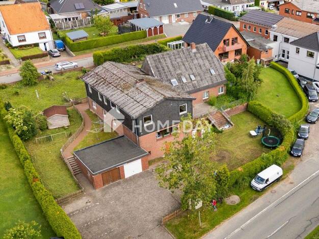 Mehrfamilienhaus zum Kauf 449.000 € 9 Zimmer 324 m² 1.813 m² Grundstück Ascheffel 24358