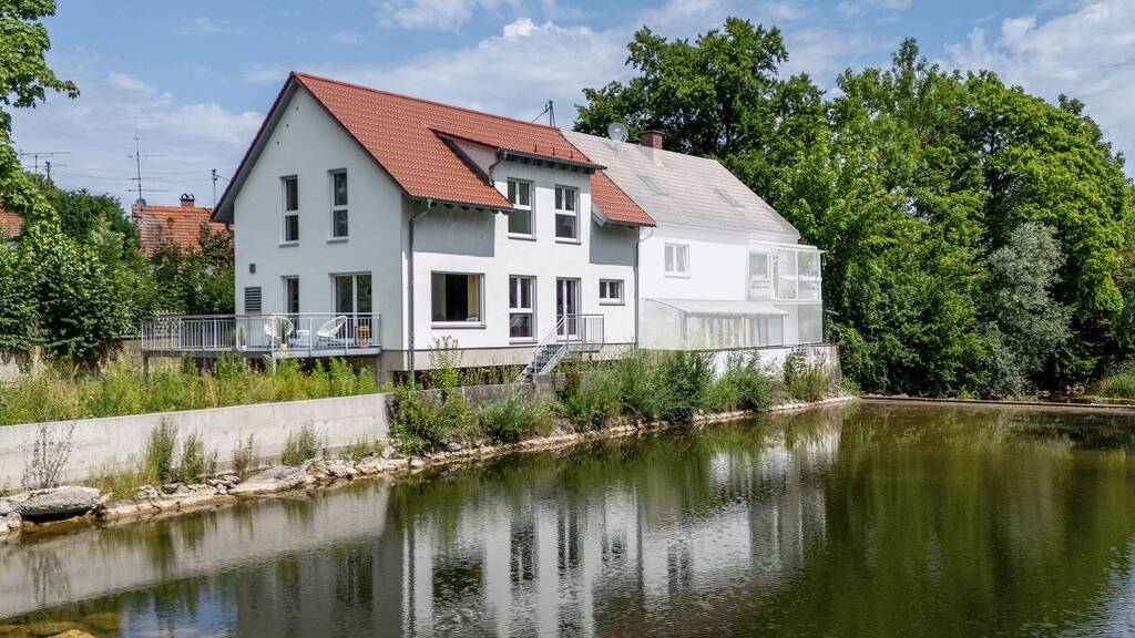 Einfamilienhaus zum Kauf - Erstbezug 1.290.000 € 4 Zimmer 136 m² 308 m² Grundstück Fürstenfeldbruck 82256