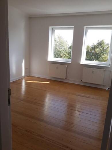 Wohnung zur Miete 500 € 2,5 Zimmer 48 m² 4. Geschoss frei ab 01.09.2025 Holtenauer Straße 305 Wik Bezirk 2 Kiel 24106