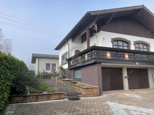 Einfamilienhaus zum Kauf 515.000 € 10 Zimmer 270 m² 3.000 m² Grundstück Rappweiler Weiskirchen 66709