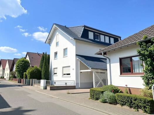 Mehrfamilienhaus zum Kauf 850.000 € 10 Zimmer 282 m² 400 m² Grundstück Dieburg 64807