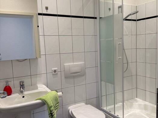 Wohnung zur Miete 450 € 2 Zimmer 65 m² 4. Geschoss Uhlandstraße 17 Stadtfeld Ost Magdeburg 39108