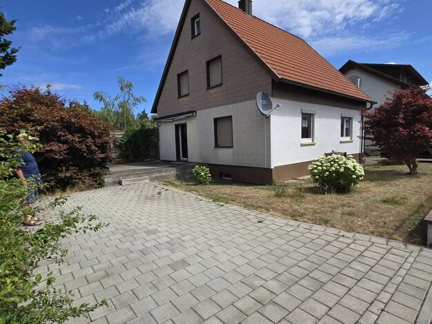 Einfamilienhaus zum Kauf 345.000 € 5 Zimmer 102 m² 700 m² Grundstück Mühlenweg 7 Trossingen Trossingen 78647